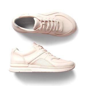 Everlane Women's Sneakers in Light Pink